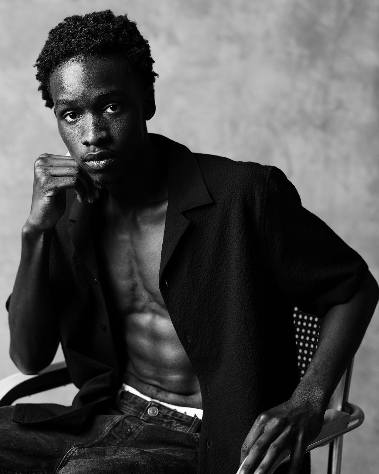 EDITORIAL SHOT