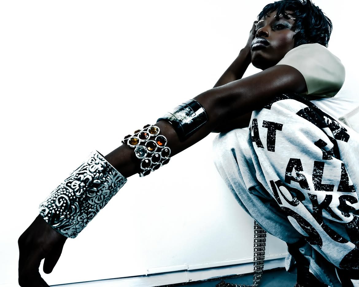 FUTUR DJASSA EDITORIAL